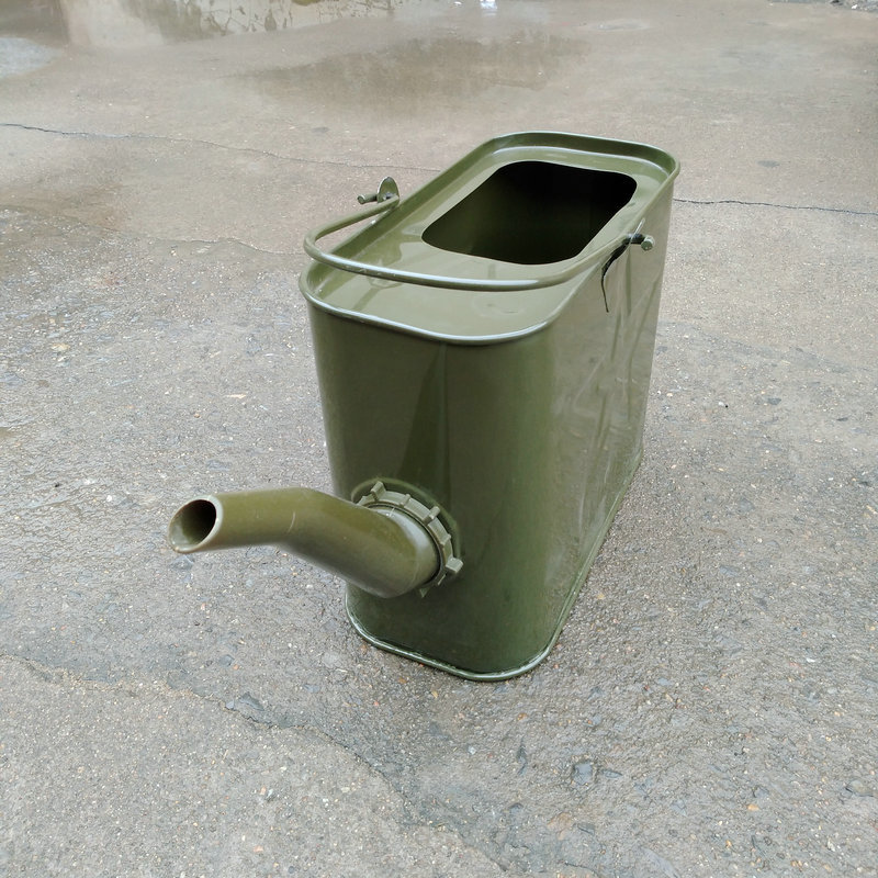 长嘴加油壶 开口扁油桶 加厚手提汽油桶 长嘴加油桶