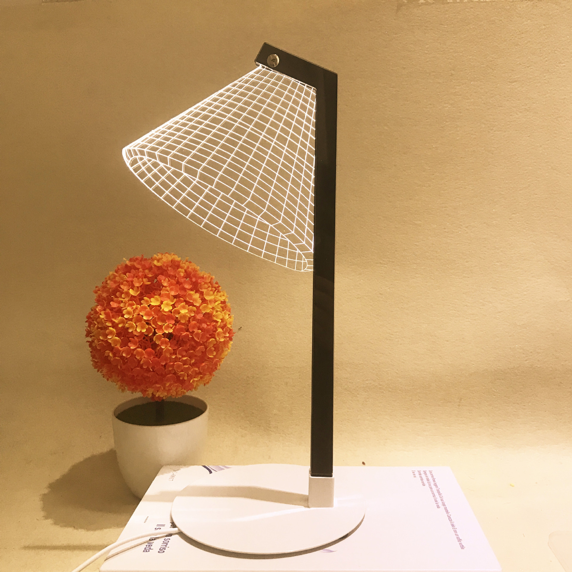 3d视觉猫头鹰立体台灯亚克力led小夜灯可调光台灯情人节礼物