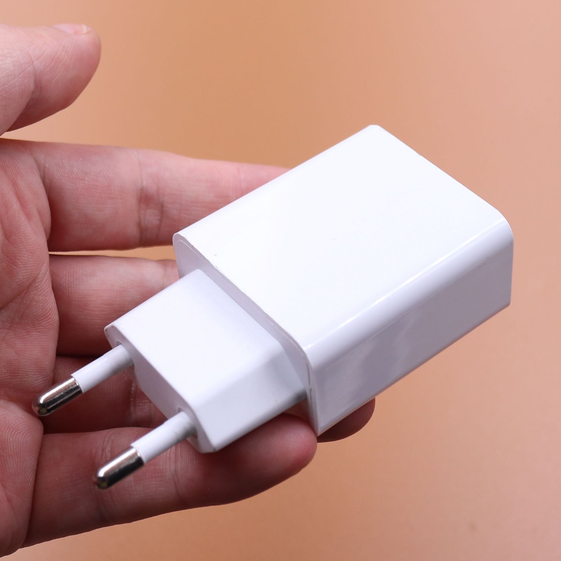 5v2a欧规充电器 (27).jpg