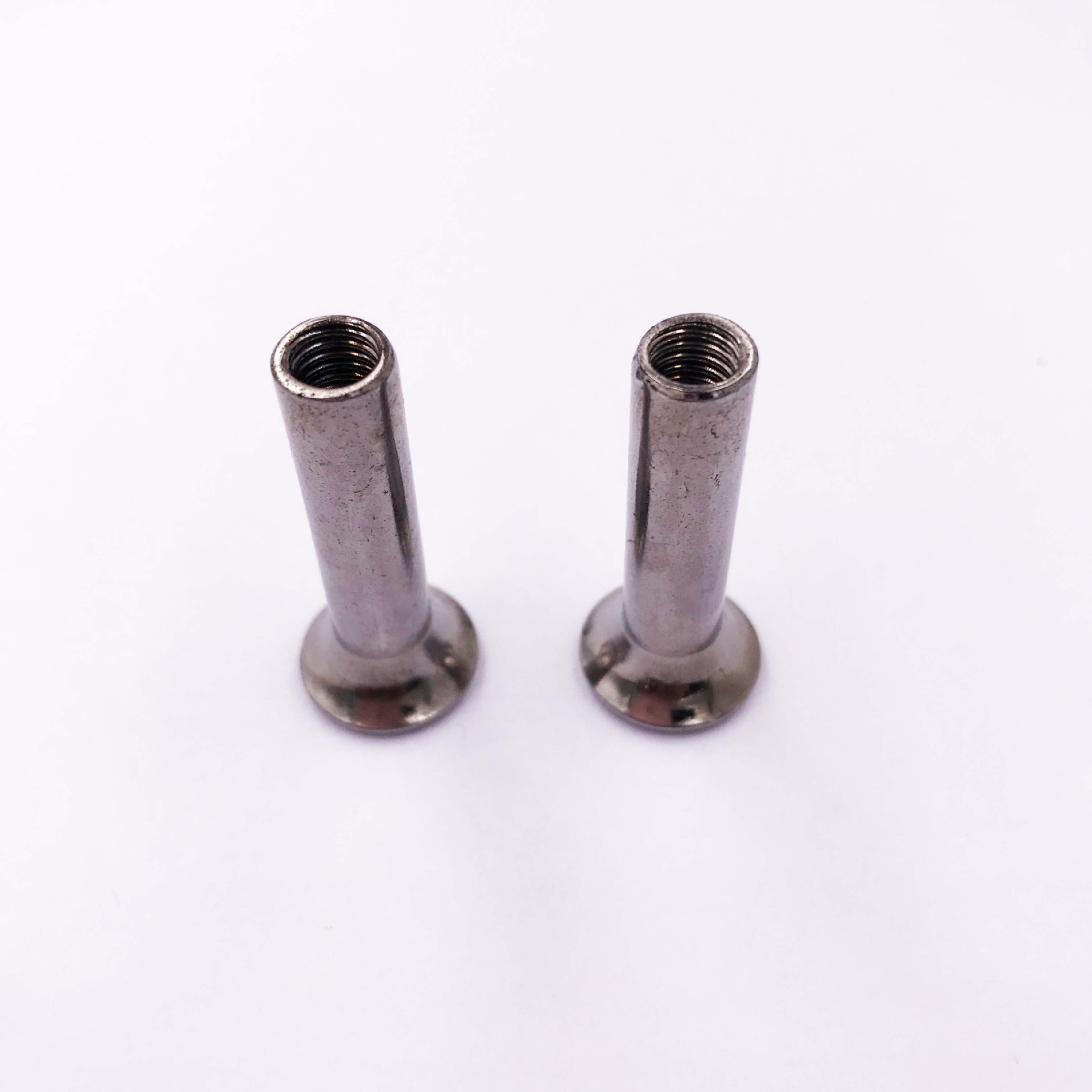 厂家供应高品质光面单面铆钉不锈钢铆钉半圆空心光面铆钉铆接螺丝