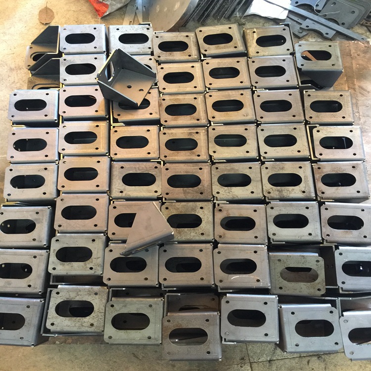 钣金机箱钣金外壳喷涂烤漆丝印加工