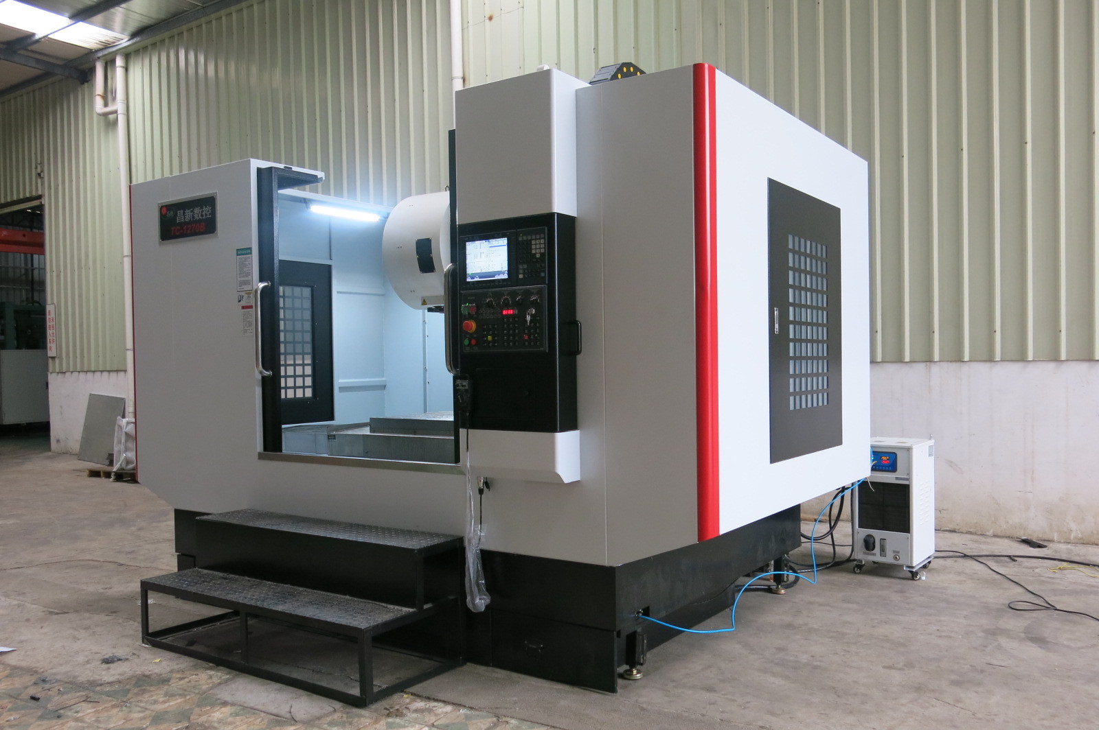 立式数控加工中心 台湾上银丝杆 德大刀库 cnc加工中心系统可选配