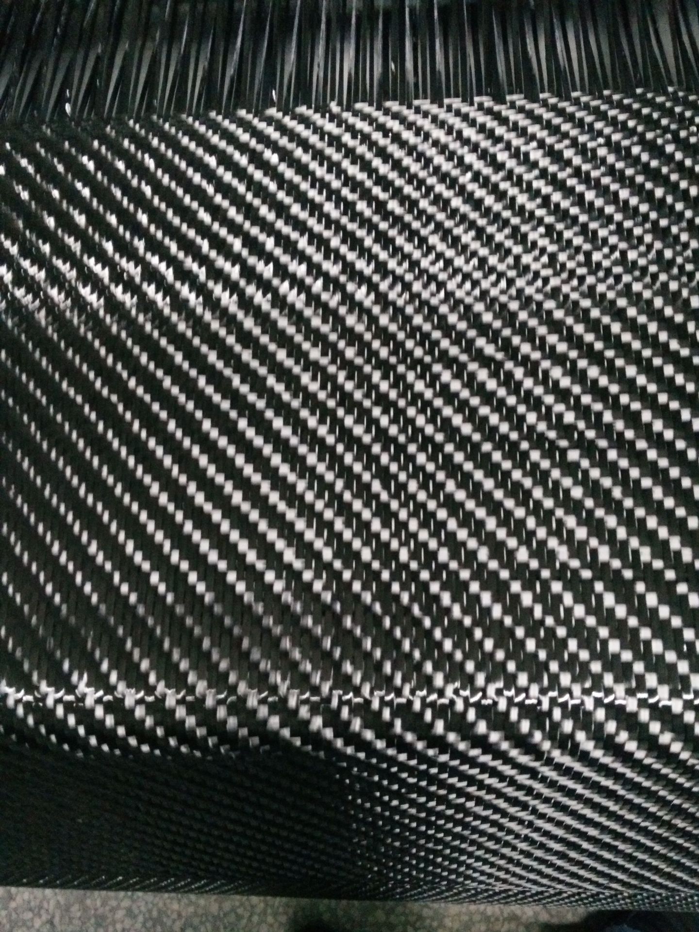 厂家直销 国产3k碳纤维布 240g碳纤维布 表面碳布 批发