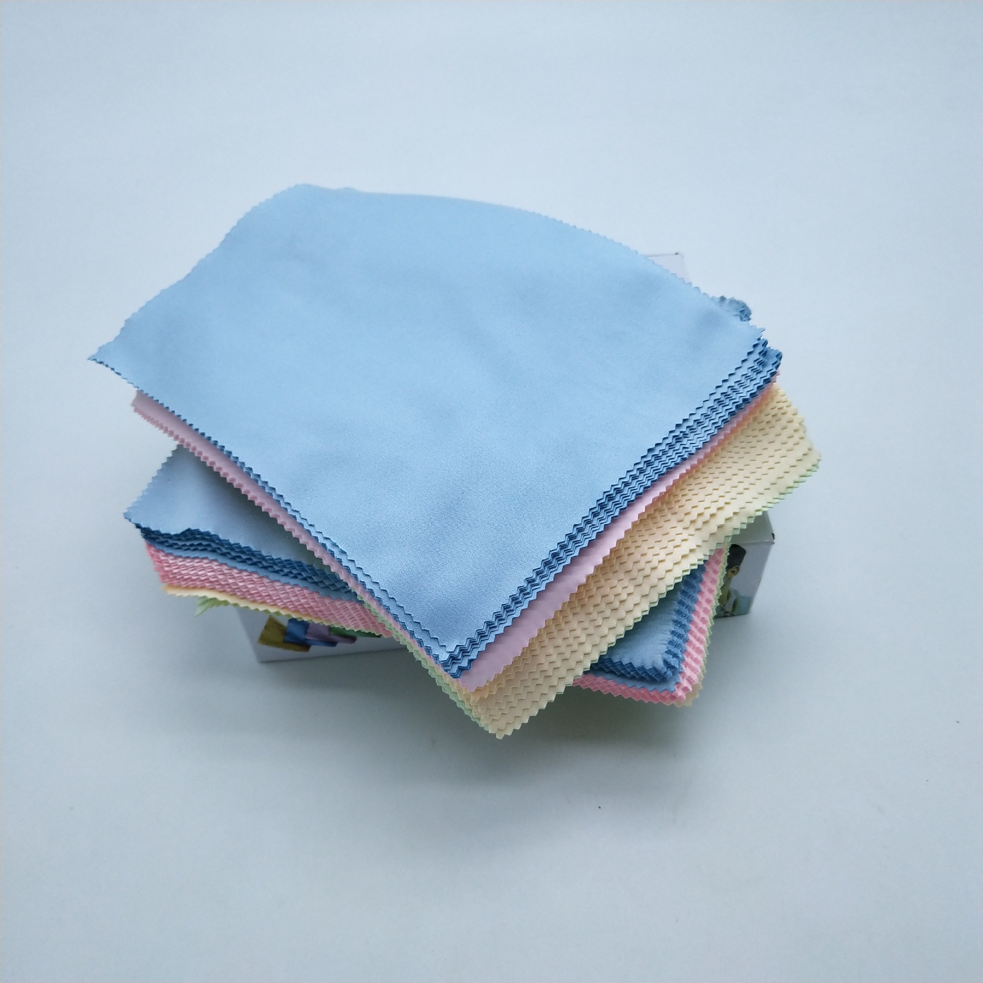 眼镜布批发 超细纤维眼镜布 镜头布 针一镜布 可定制logo