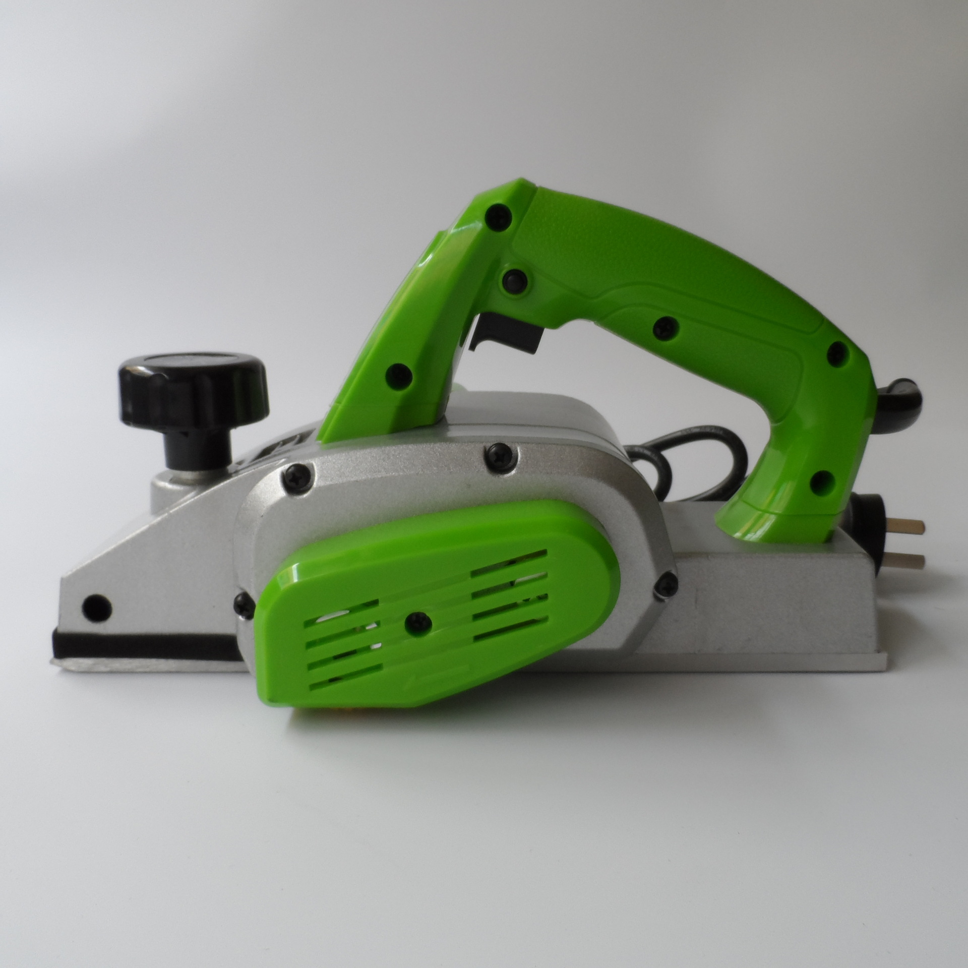 厂家直销精品82 电刨 木工手提刨耐用刨平多功能 五金工具