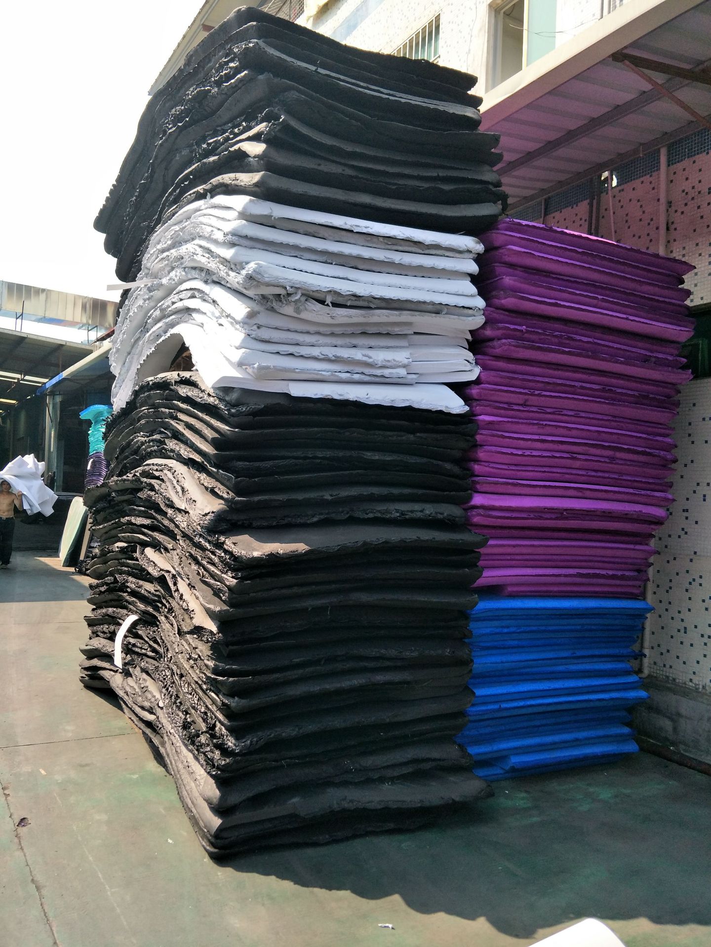 环保eva 泡棉单面背胶 eva片材 eva材料 eva卷材