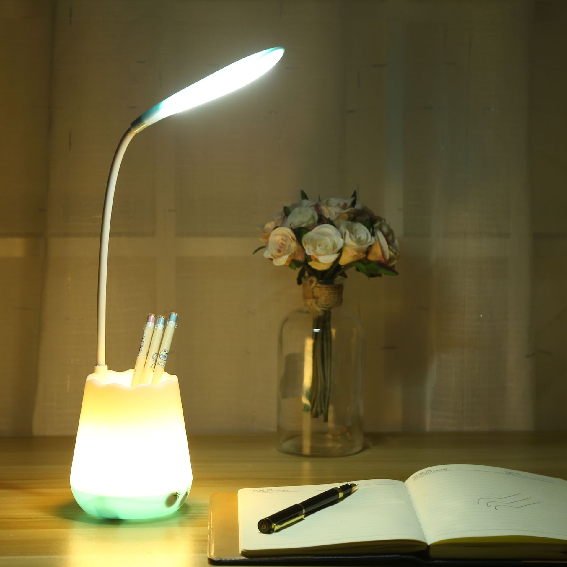 多功能led台灯宿舍夜灯学生护眼台灯 创意书房阅读灯触摸台灯批发