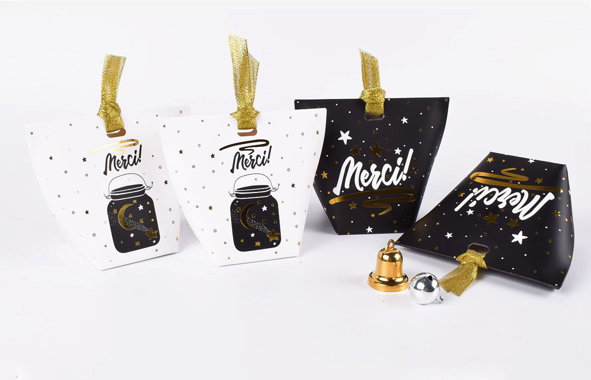 韩式创意糖果盒烫金小礼品包装纸盒定做s669现货赠品折叠纸盒子