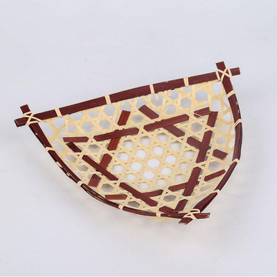 厂家直销 竹编三角篮 手工编织 酒店餐饮果盘专用工艺三角篮批发