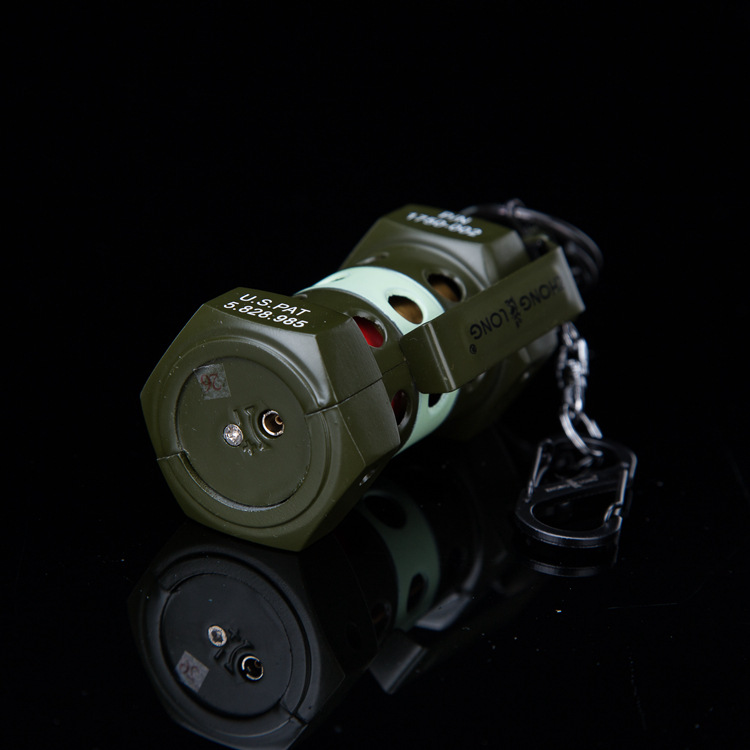 大号仿真军事手雷道具模型防风打火机 831美军m84震撼弹手雷