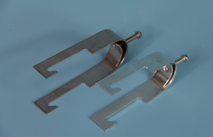 k08角钢电缆卡子fj-09花盘角铁用角铁电缆固定卡桥架梯恍电缆卡