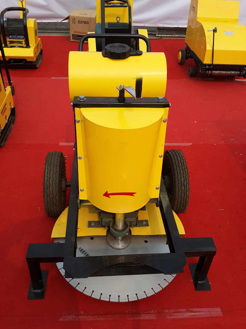 600型地面切桩机 混凝土桩子切平去除机 水泥桩子切除机