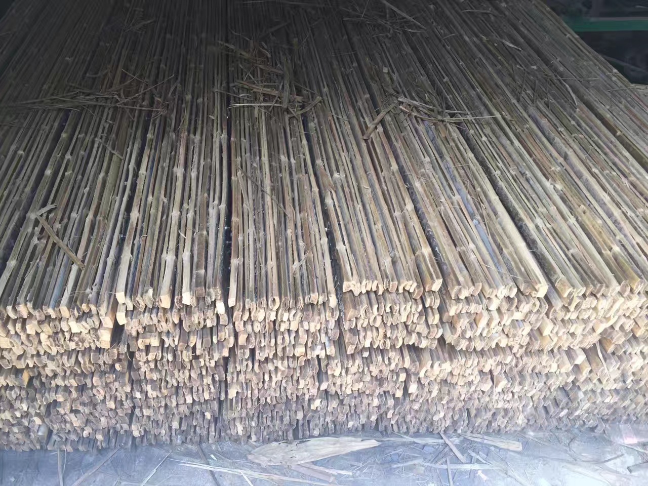 河南河北山西厂家生产销售毛竹楠竹茅竹片竹排 竹篱笆护栏 竹跳板