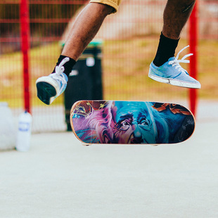 新款创意个性磨砂滑板贴整版滑板贴纸防滑背面耐磨涂鸦防水磨砂贴