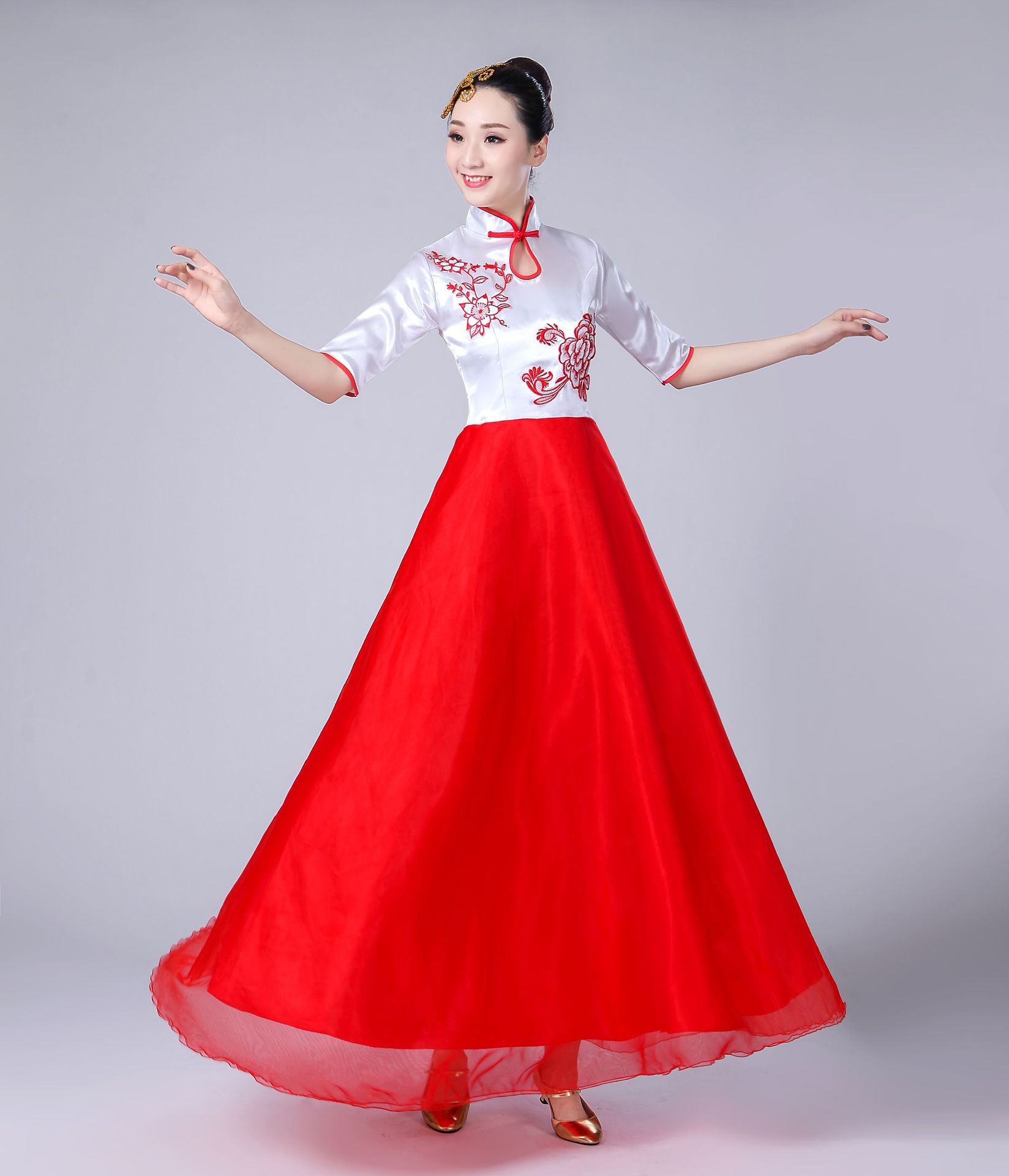 新款青花瓷成人大合唱服长裙演出服装女中学生民乐古筝演奏团梅花