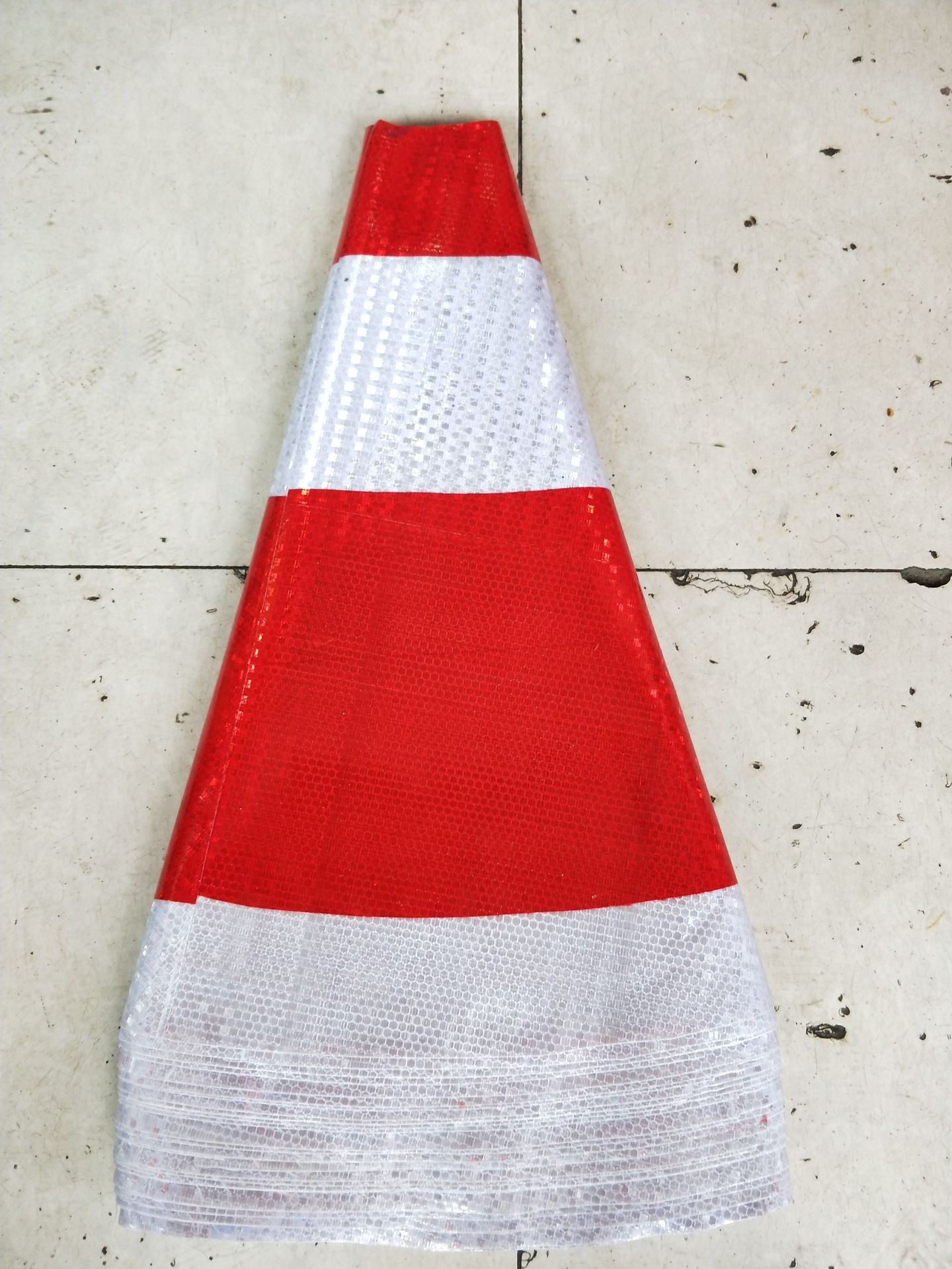 路锥套方锥套反光路锥反光锥套橡胶路锥塑料路锥反光套子锥形桶套