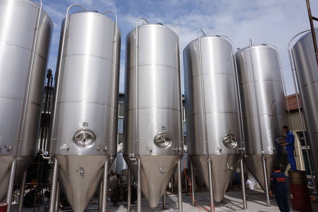 出售食用菌发酵罐,二手生物发酵罐,循环式发酵罐