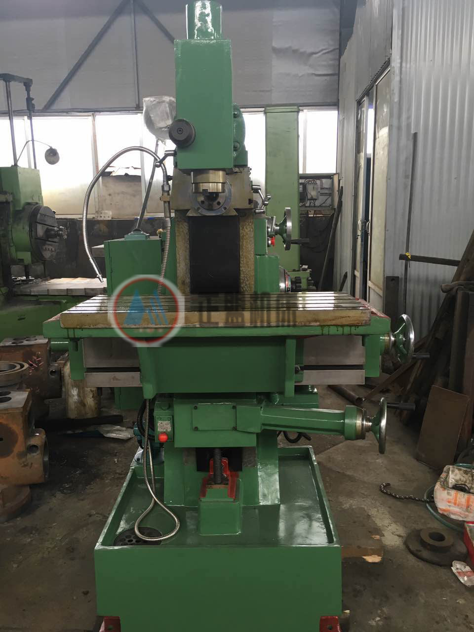 x8130a万能工具铣 数显万能工具铣 工具铣 万能铣床 全厂打八折