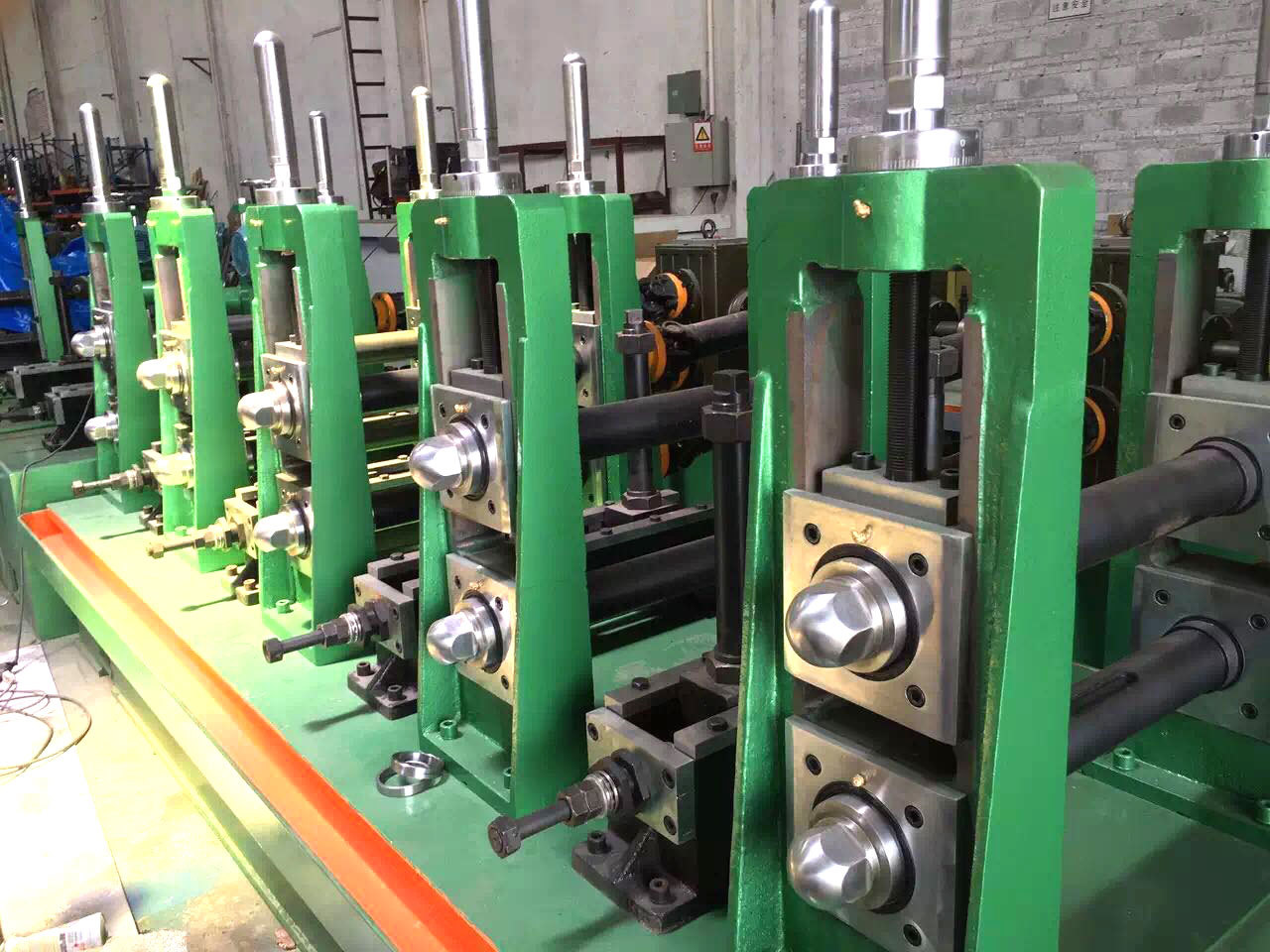 厂家直销不锈钢制管机 80工业型焊管机 碳钢管汽车排管制管机组