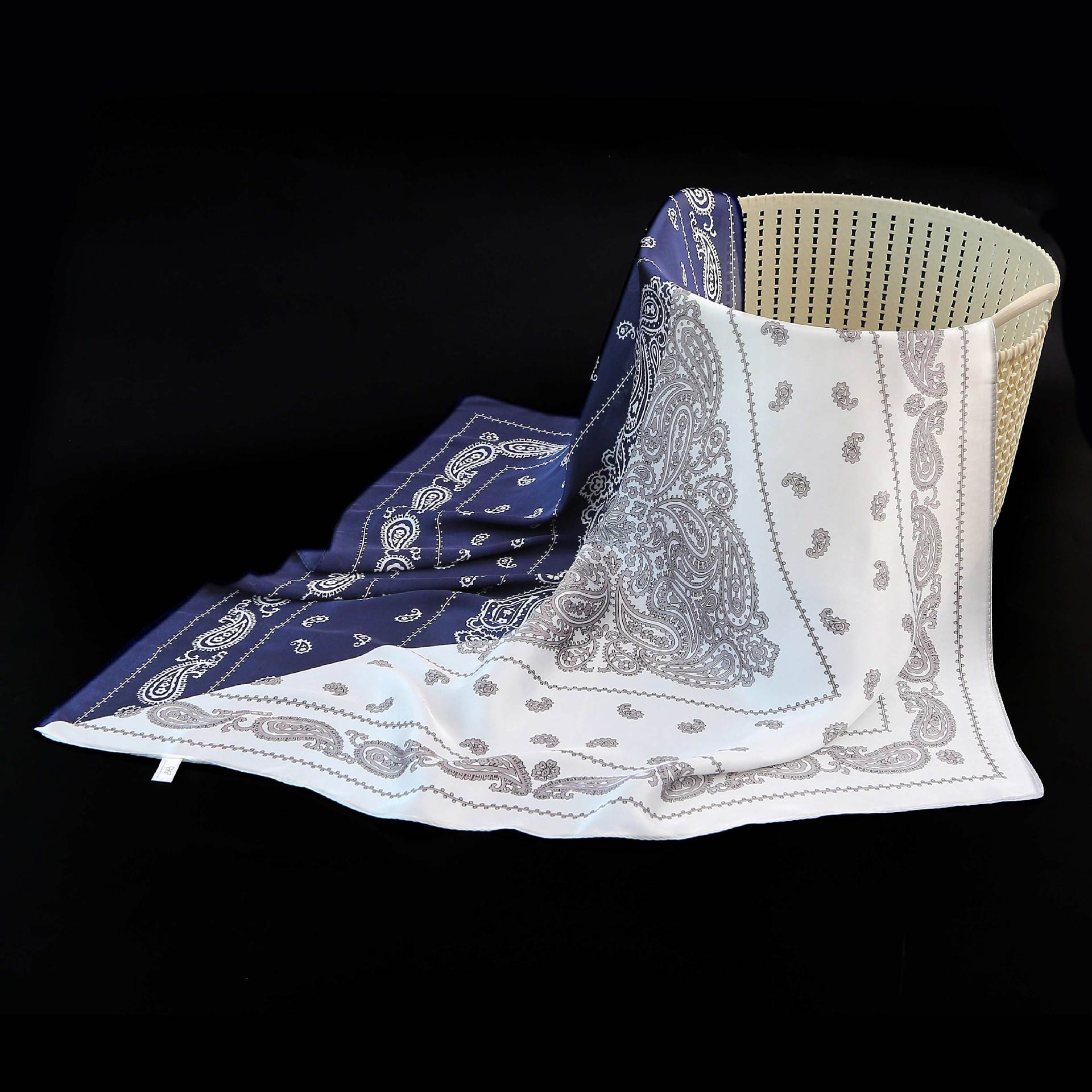 新款2020复古优雅 杭州丝绸仿蚕丝大方巾女士领巾包头巾装饰领巾