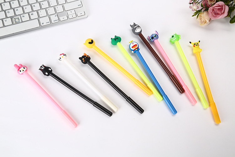 厂家供应中性笔笔帽 可加工定制卡通造型笔配件 pvc材质笔帽批发
