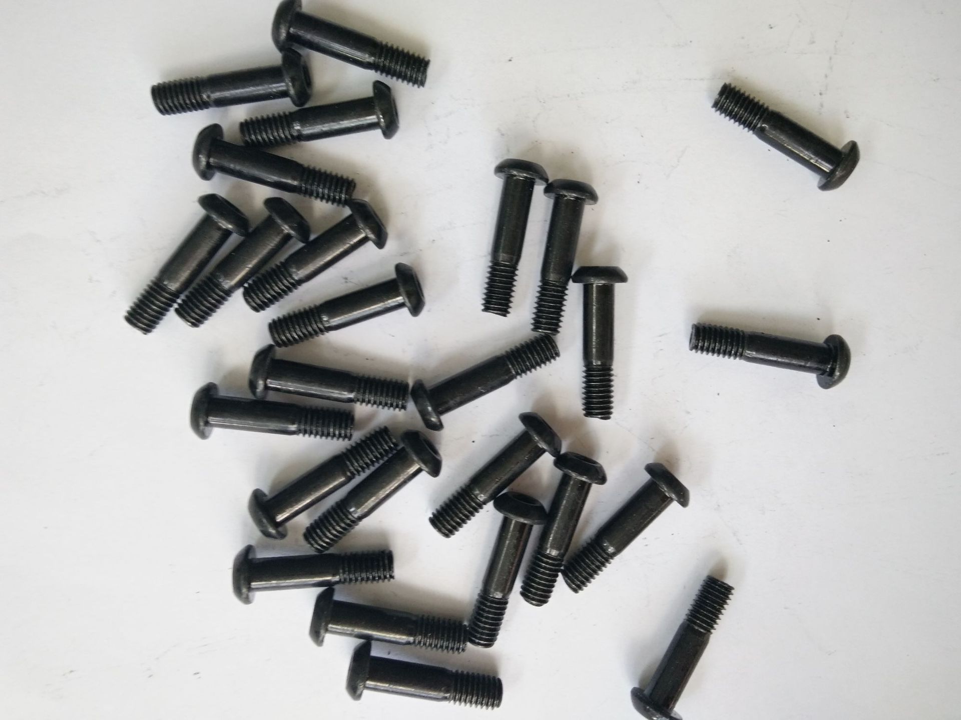 冷镦生产内六角盘头螺丝粗杆半牙8.8级m4m5m6m8m10