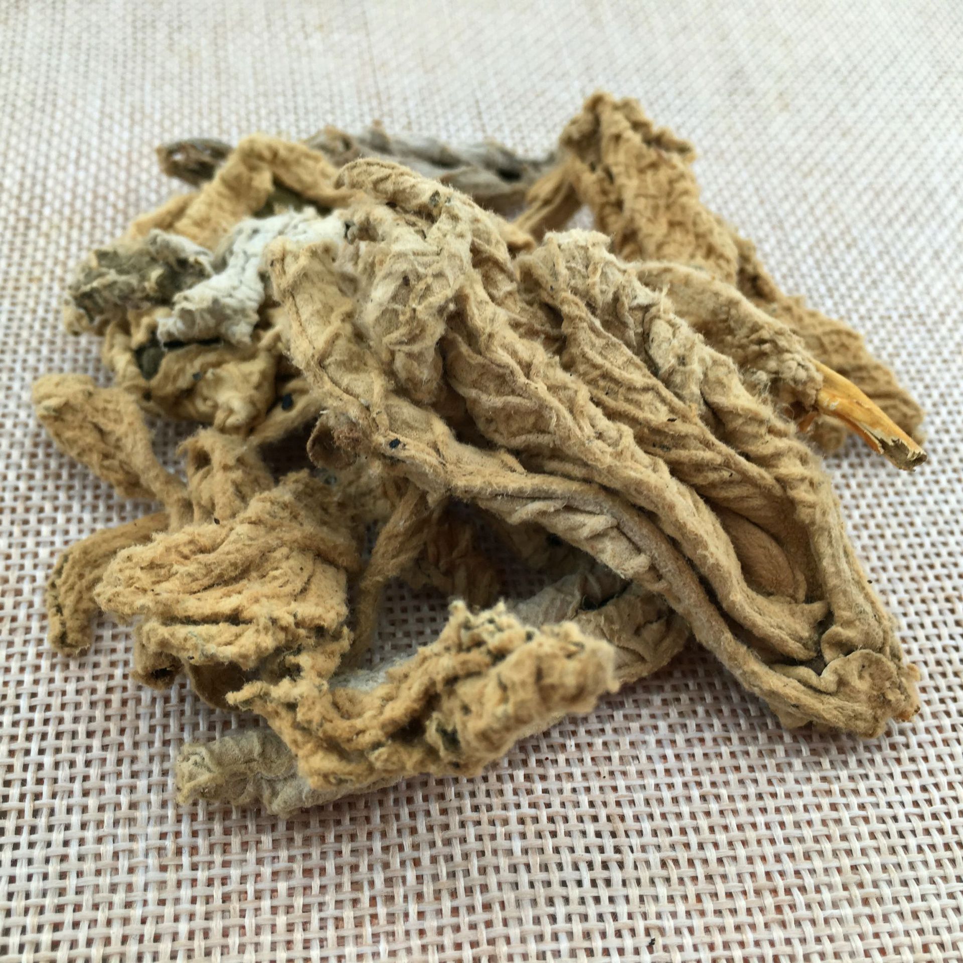 批发冷背药材岩白菜 岩壁花 红岩七 干白菜 一公斤包邮