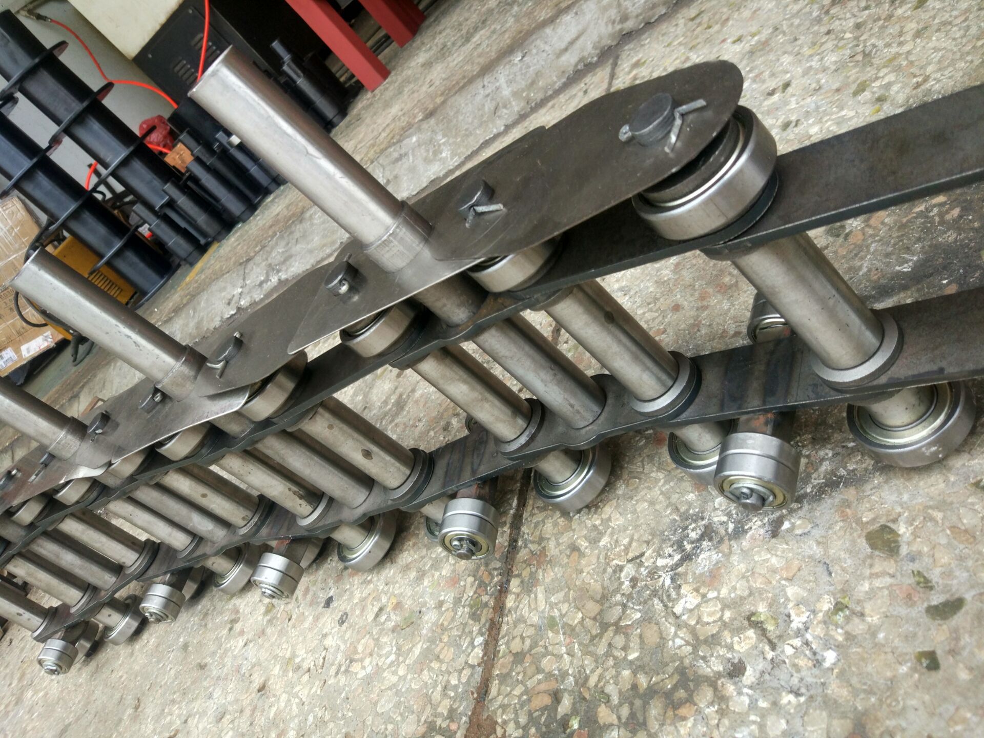 供应优质涂装设备 不粘漆线链条 长寿链条 长节距地轨链 101.