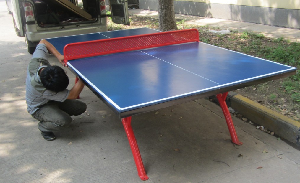 可折叠移动室外乒乓球台 标准室内露天户外乒乓球桌家用 防风雨晒