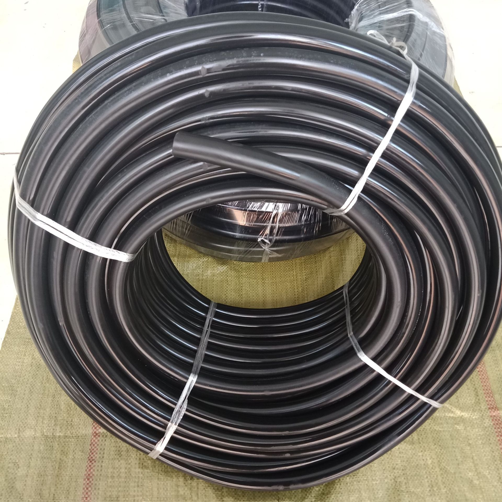 耐气候抗紫外线 耐酸碱 耐高温 耐老化乙丙胶管 epdm橡胶管