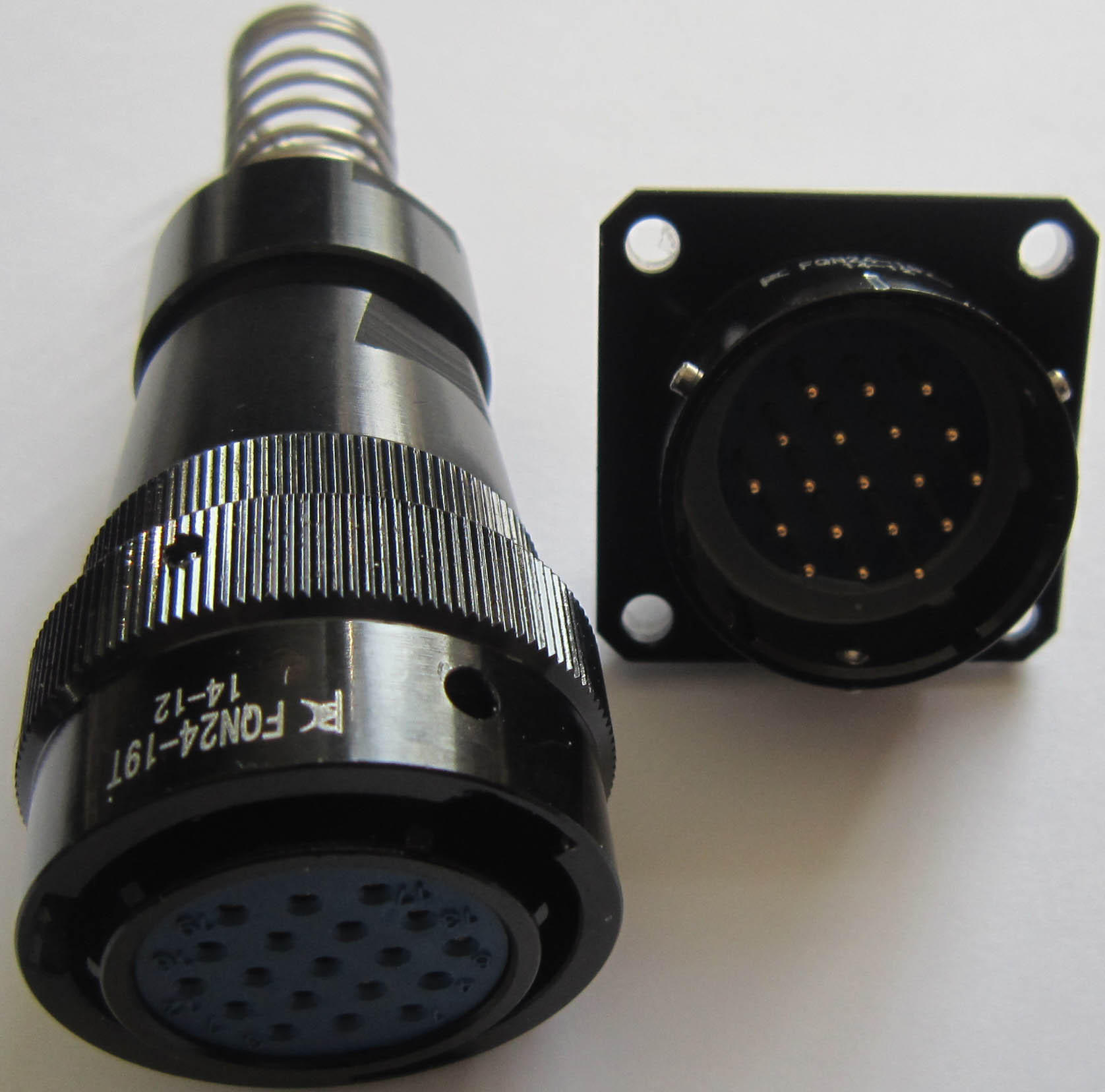 fqn24-19芯防水圆形高性能电连接器,高性能防水航空插头