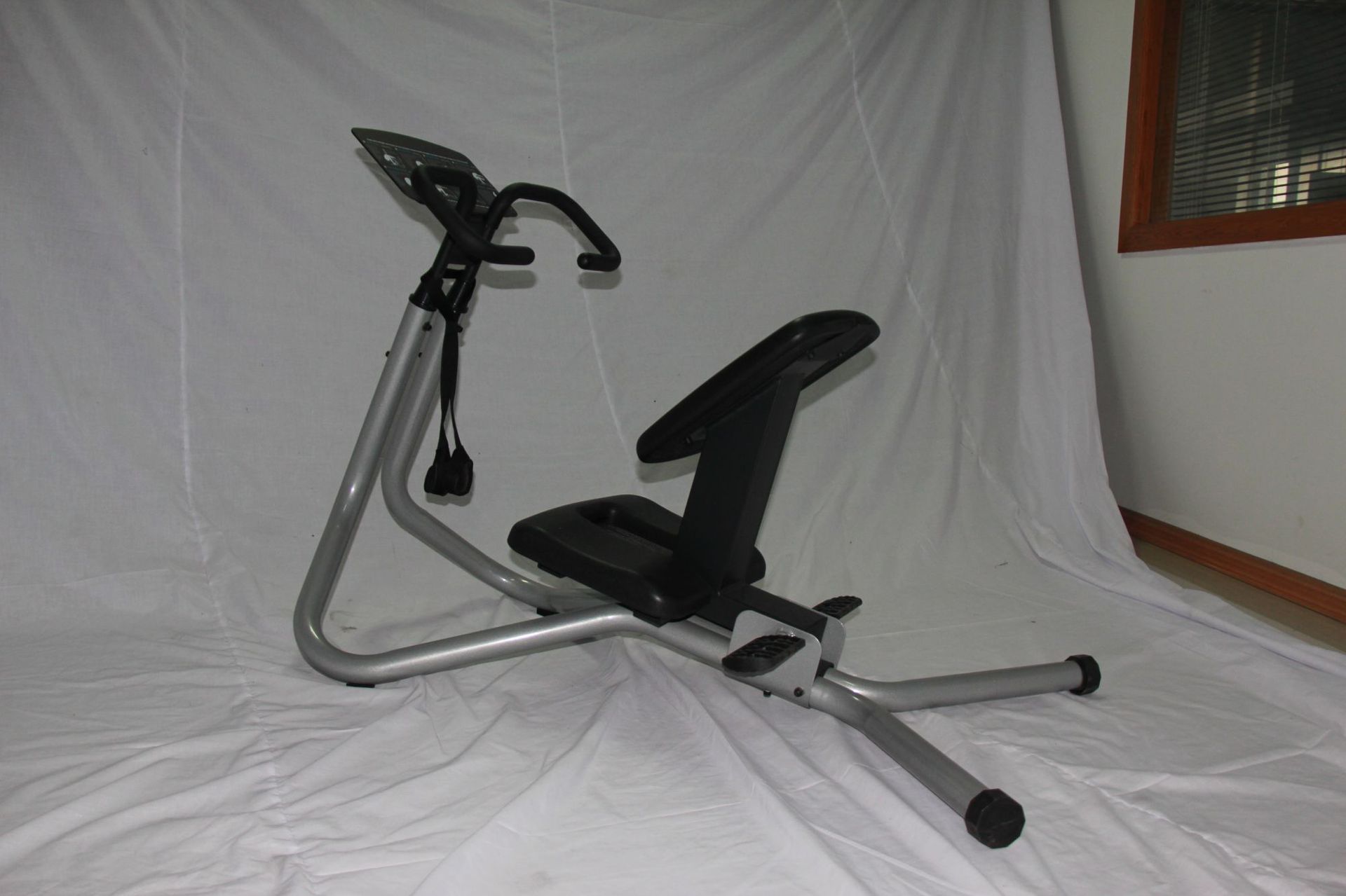 立式拉筋机 组合训练瑜伽拉伸机伸展训练 普拉提床 健身器材 新品