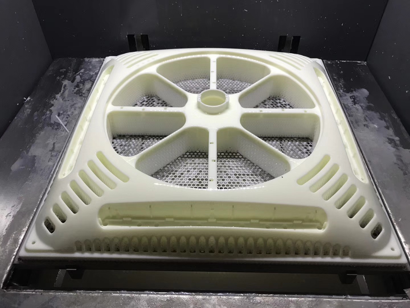 设计开模具塑料外壳abs垃圾处理器智能肥料机注塑注射成型模