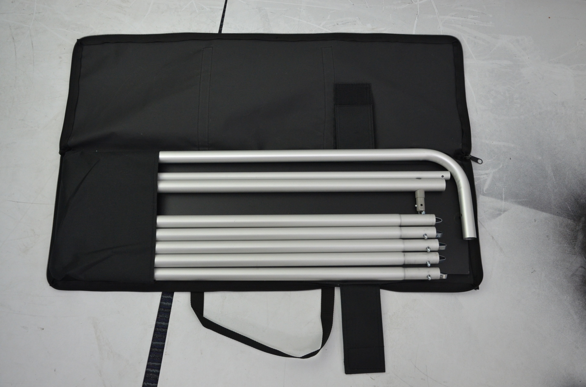 厂家批发立屏门型展架80x200铝合金防风便携海报架广告宣传展示架