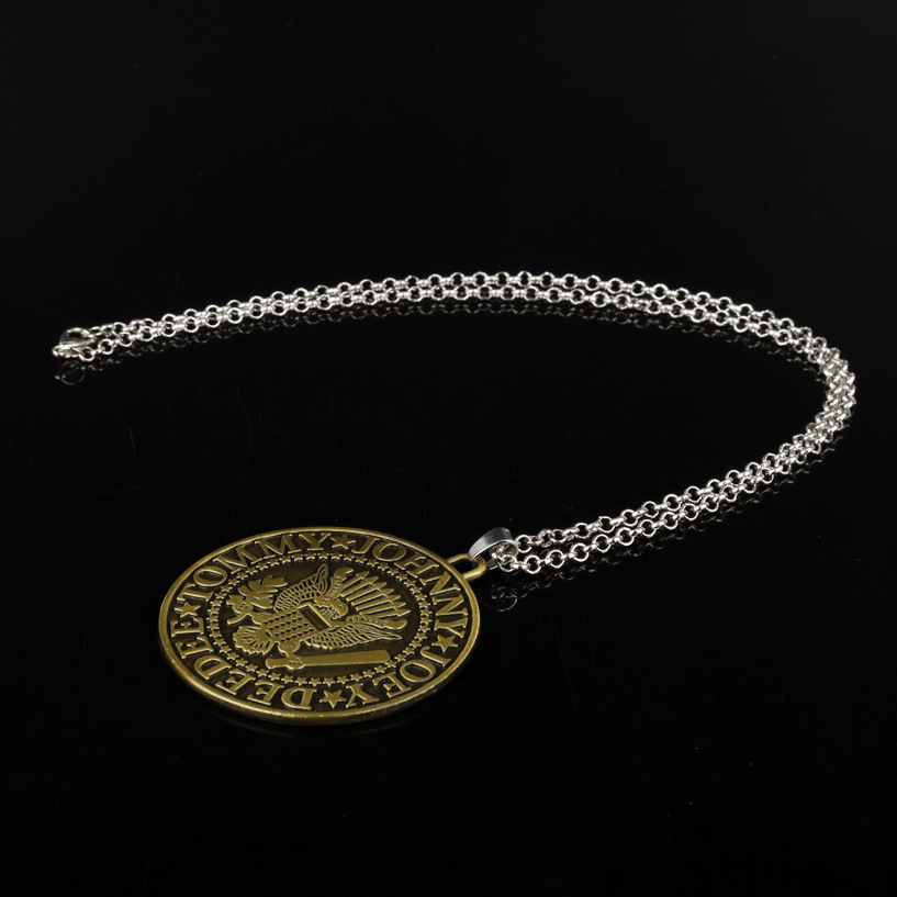 美国朋克摇滚乐队 ramones 雷蒙斯乐队标志吊坠复古项链毛衣链