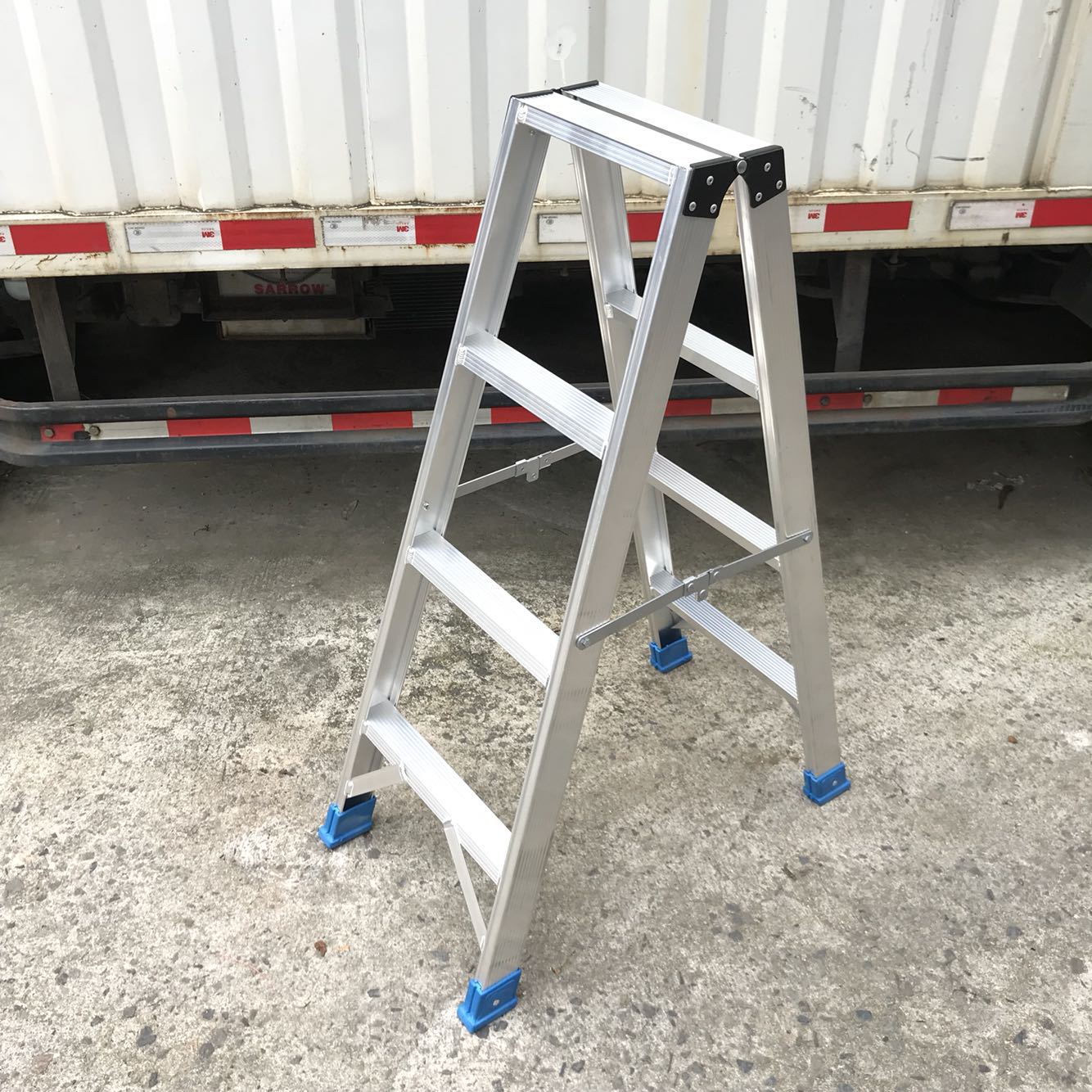 安全爬梯梯子家用七八步梯折叠梯人字梯移动楼梯伸缩梯多功能扶梯