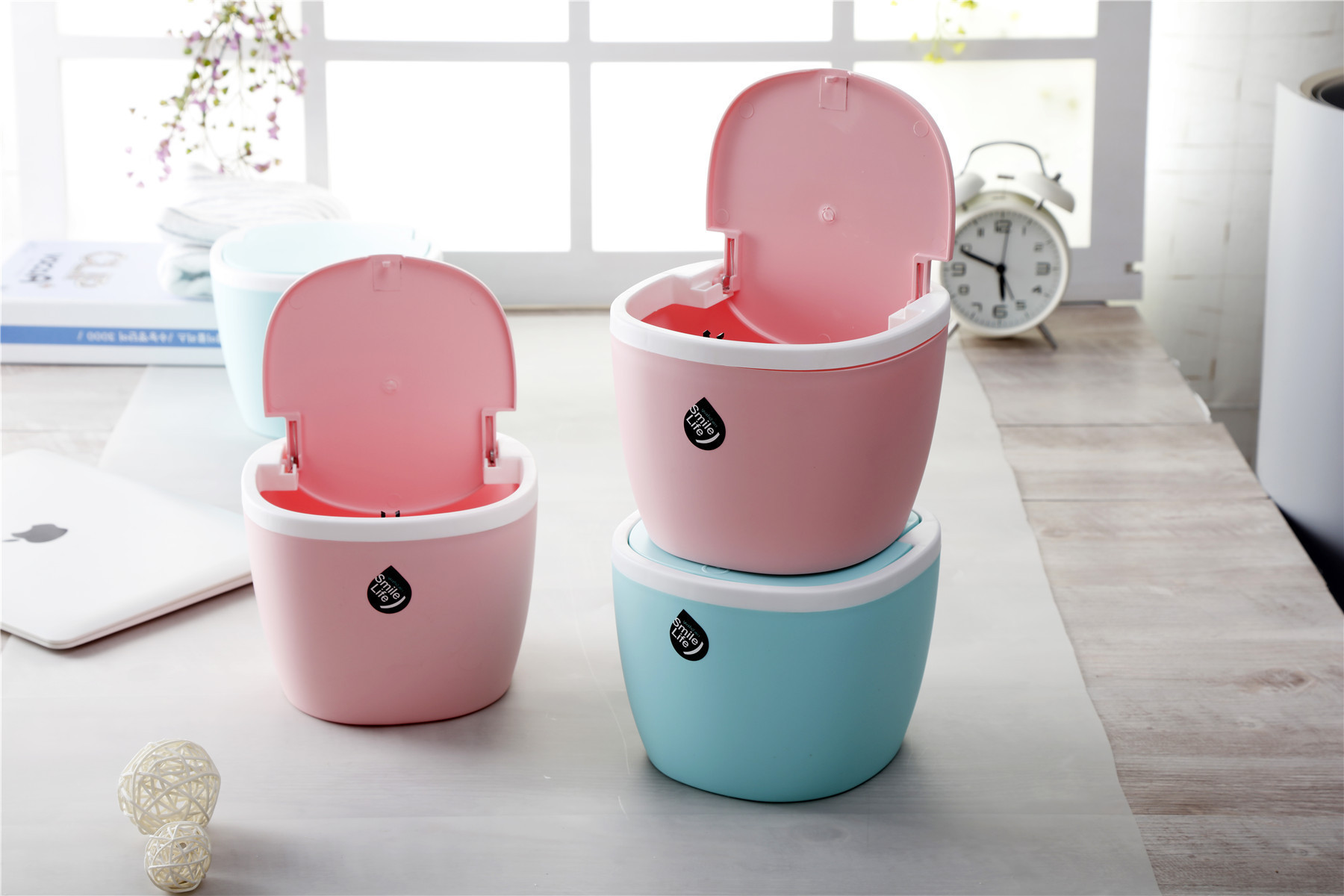 厂家直供办公桌面翻盖垃圾桶/1.8l淘宝热销按压式塑料收纳盒