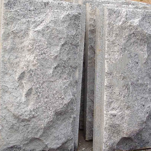 直销芝麻灰花岗岩蘑菇石 纯手工打磨环境石材蘑菇石加工 石材厂家