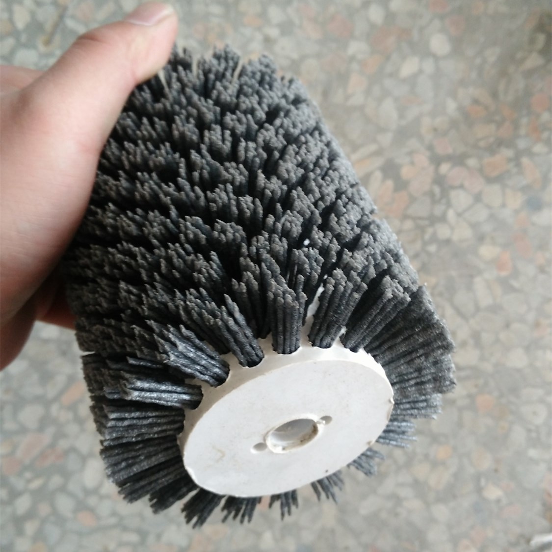 批发pp棒毛刷工业机械小毛刷辊清洗小毛刷磨料丝尼龙丝除尘砖机刷