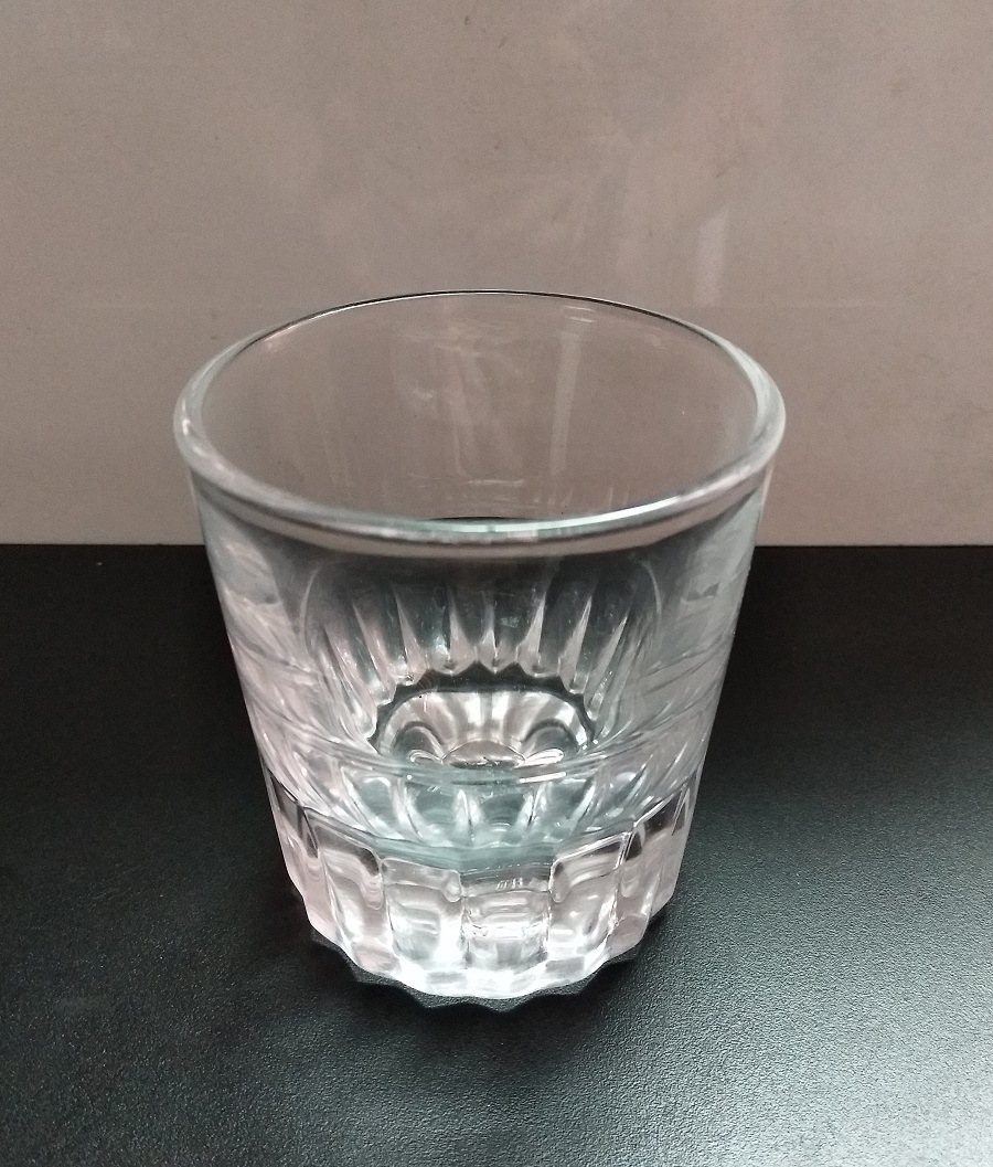 高白料玻璃 加厚底啤酒杯 条纹锥形杯底威士忌杯洛杯洋酒杯140ml