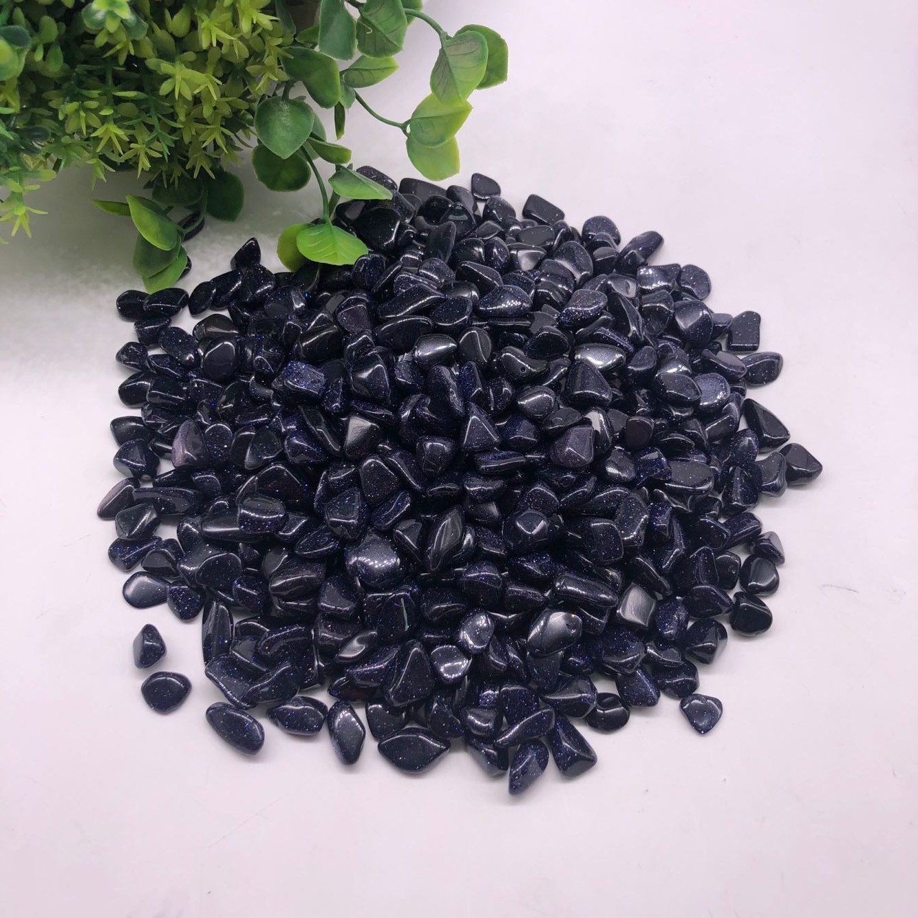 各种天然消磁水晶碎石紫黄红玛瑙碧玺碎石白水晶碎石蓝金沙批发