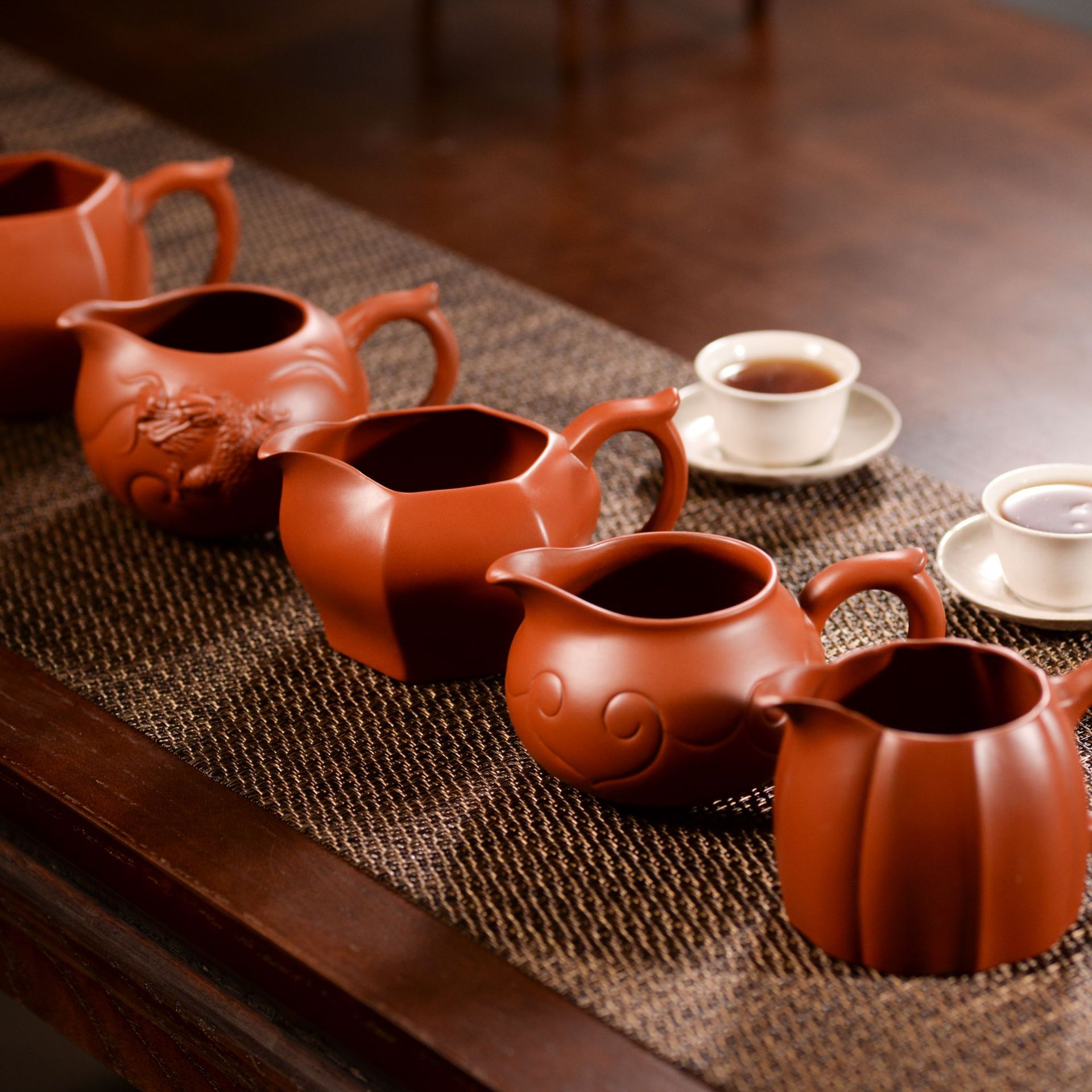 宜兴紫砂公道杯分茶器功夫茶具茶道配件朱泥鱼化龙如意锦囊杯批发