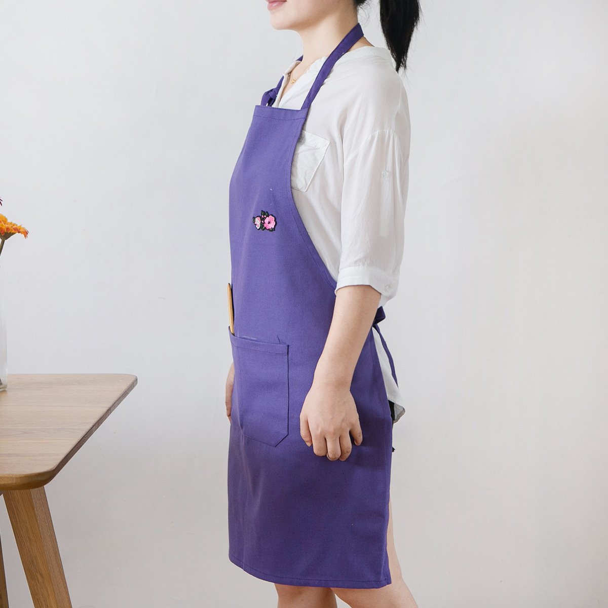 绣花围裙个性创意时尚成人厨房日式做饭棉麻工作服