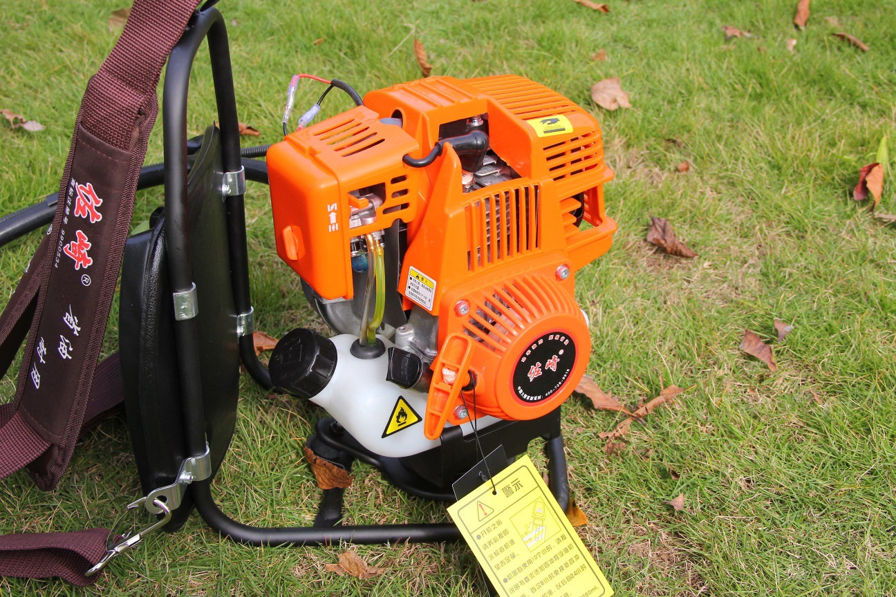 佐崎牌背负式割草机四冲程割草机139f割草机汽油割草机厂家直销