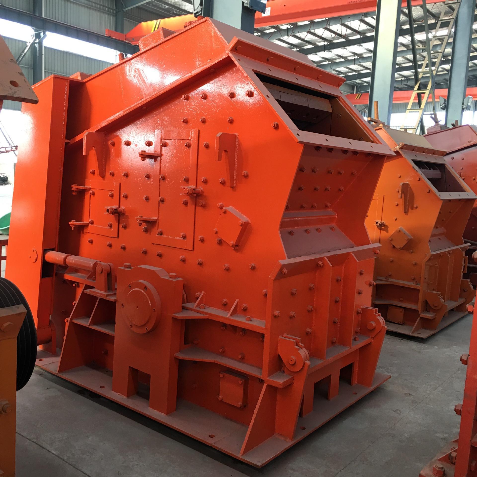 高铁反击破碎石机 反击式碎石机报价 图片