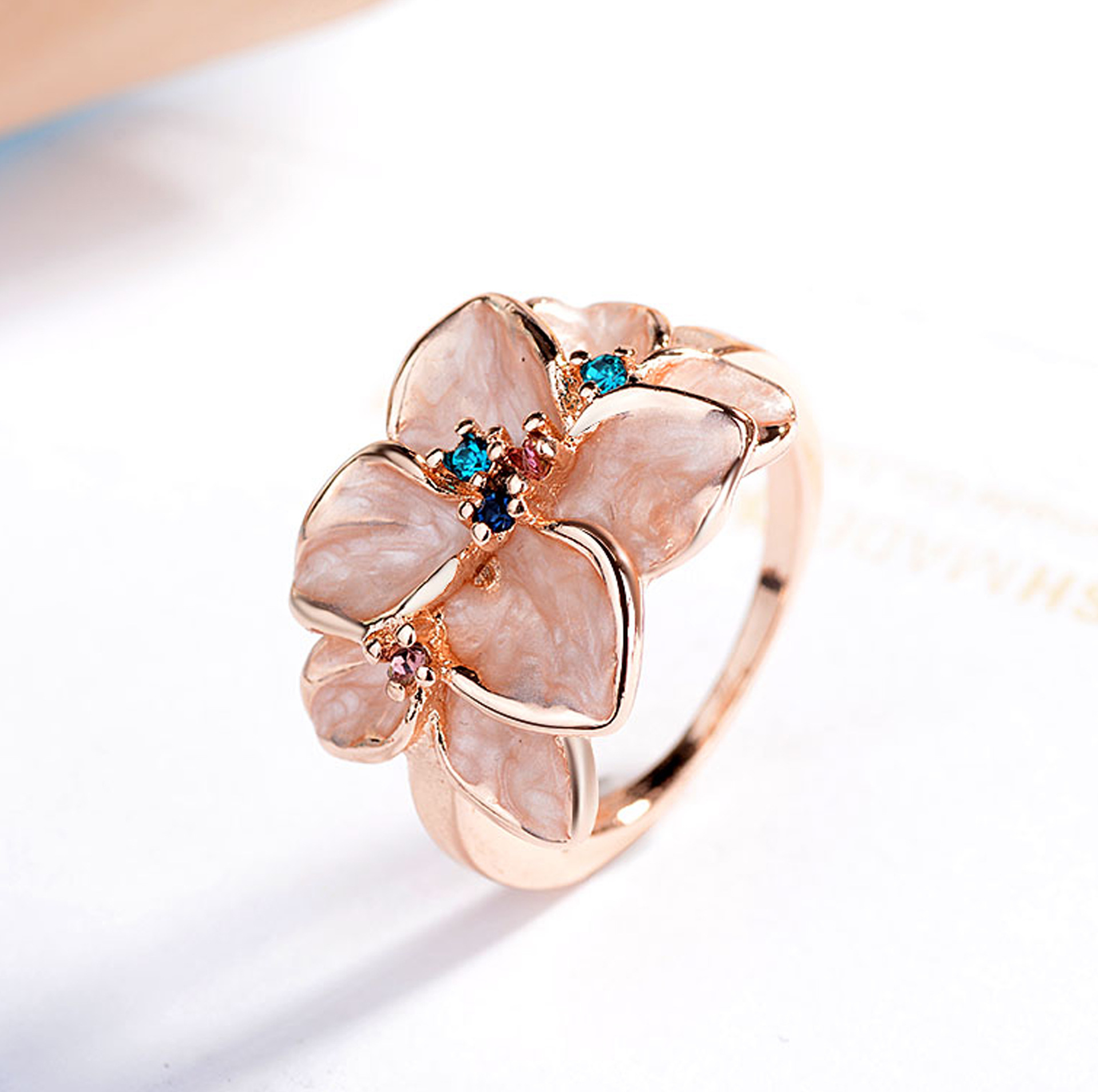 外贸热销韩风首饰手饰批发奥地利水晶玫瑰金多花瓣戒指 厂家直销