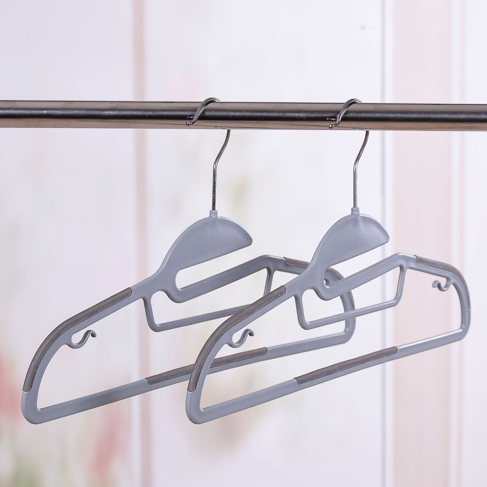 家用多功能晾衣架塑料防滑挂衣架晾晒衣挂干湿衣服撑子西服衣撑批