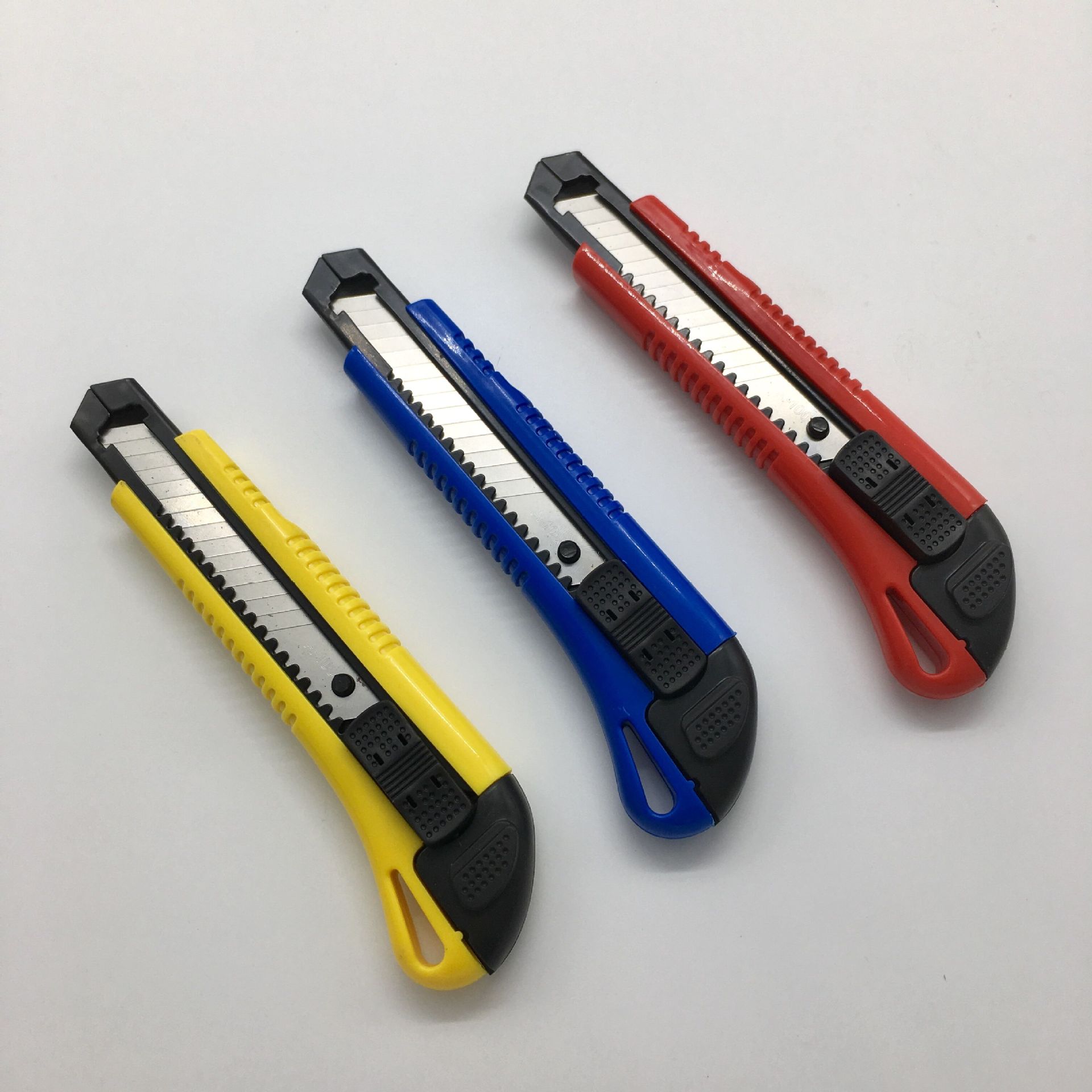 永拓美工刀【源头厂家】1888a美工刀片18mm壁纸刀裁纸刀工具刀