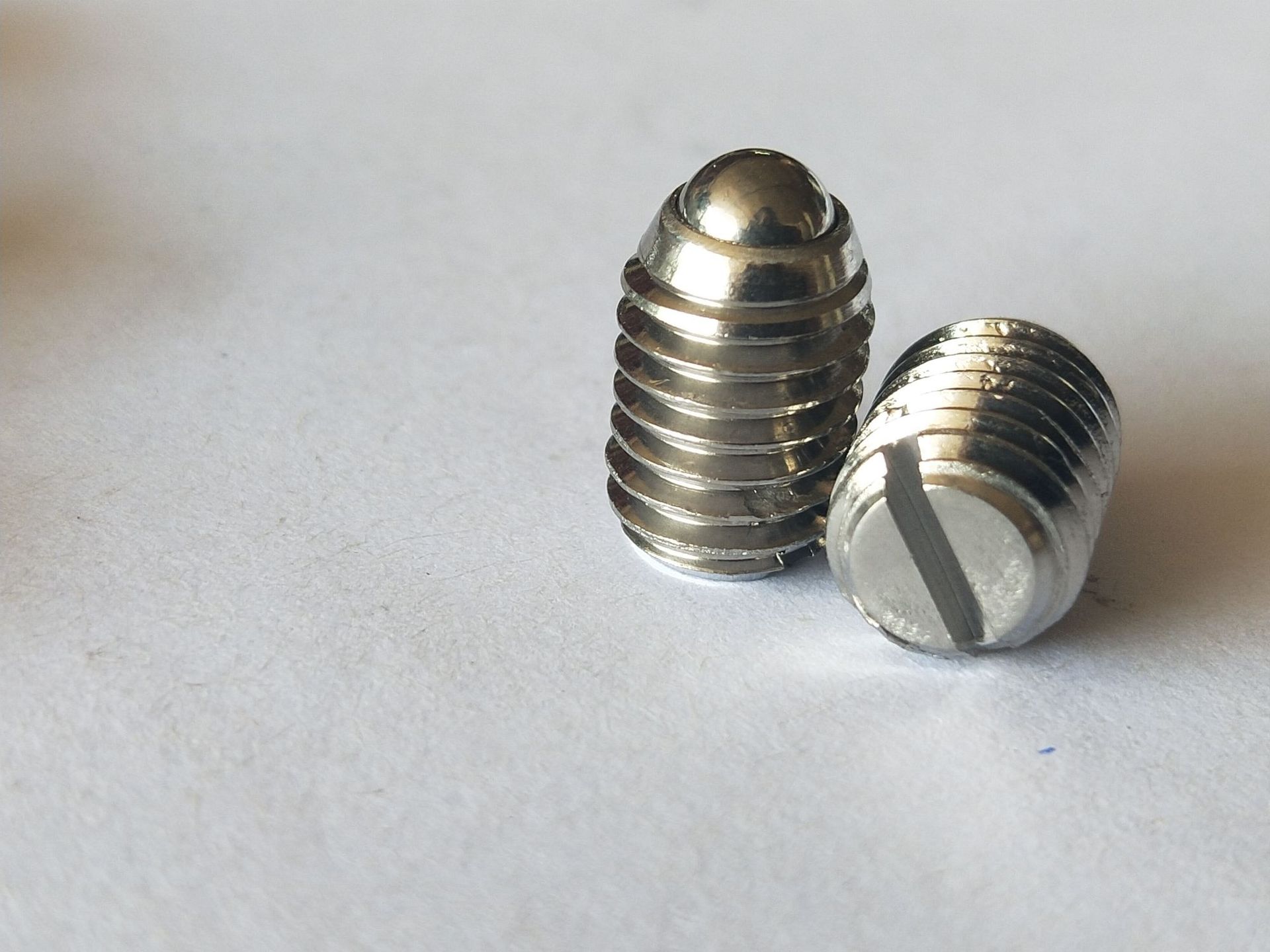 304波珠螺丝一字波珠螺丝弹珠机米球头柱塞