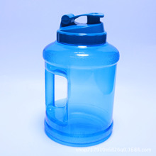 超级大容量运动水壶  petg2.6升大容量水杯  塑料吹塑摇摇杯